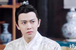 开云体育-美国对阵巴萨，斯通斯，一块砖石在旧瓦砾上的转身与重建