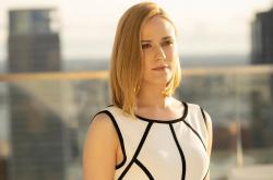 开云体育在线-红，当加克波的火焰点燃曼彻斯特的夜空