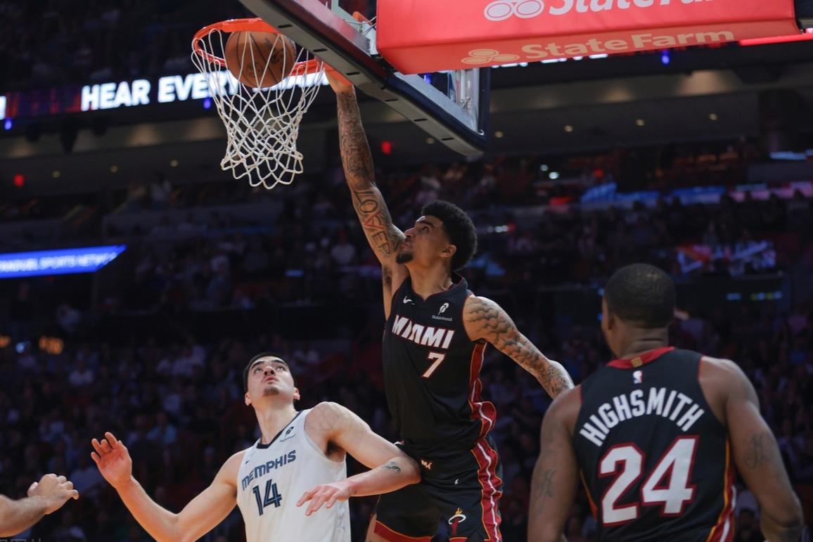 热火被灰熊击败,失去连胜的简单介绍 热火被灰熊击败,失去连胜的简单介绍