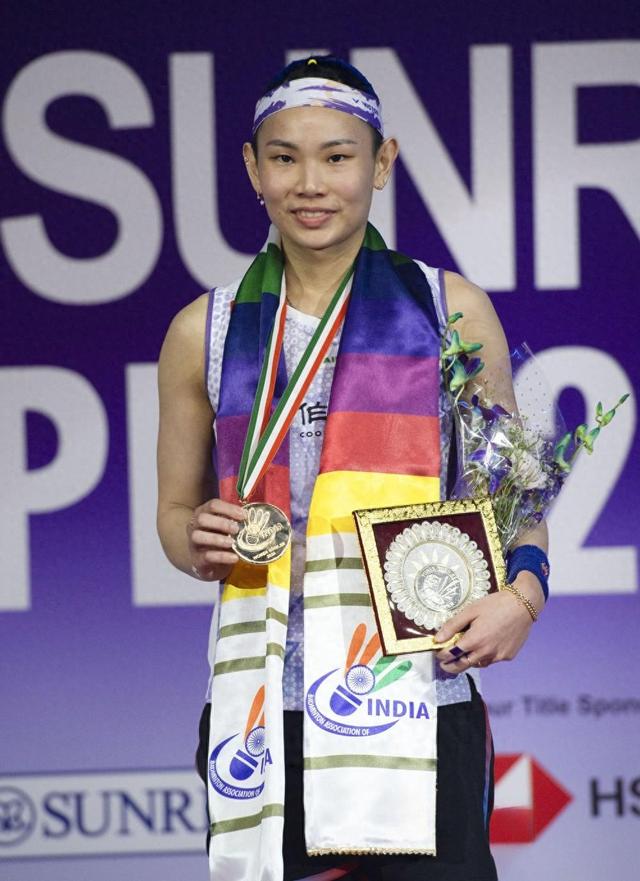 包含韩国羽毛球队险胜中国羽毛球队,戴资颖统治全场的词条 包含韩国羽毛球队险胜中国羽毛球队,戴资颖统治全场的词条