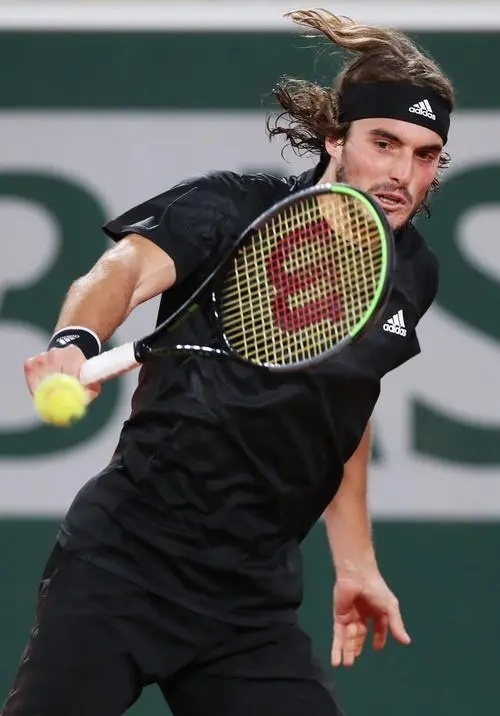 年终总决赛完胜温网，西西帕斯点燃赛场的简单介绍