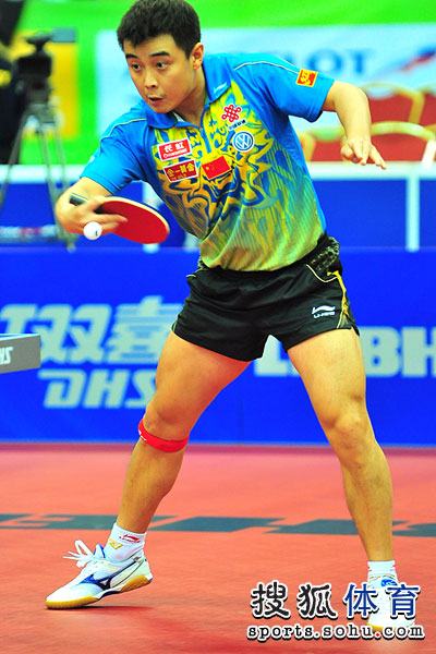 英格兰队险胜法国队，王皓惊艳四座